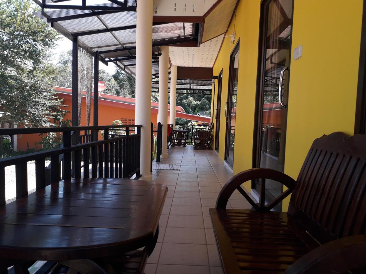 Lanta Lucky House Hotel Ko Lanta Exterior foto